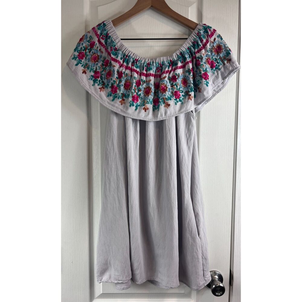 Jennaration Boutique Women's Floral Embroidered Off The Shoulder Dress Size XL